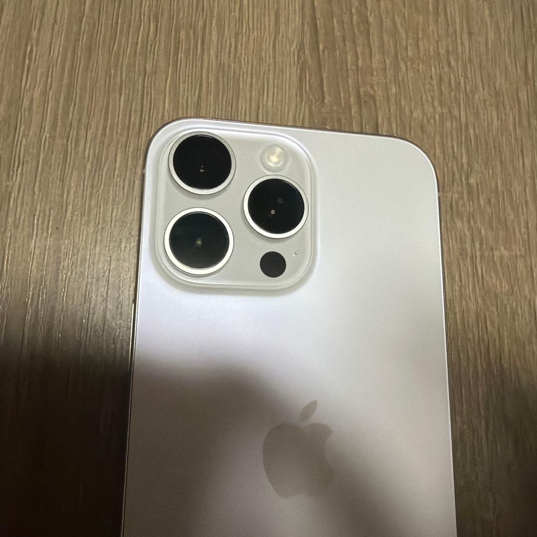 iPhone 16ProMax本体SIMフリー箱無し本体のみ残り2日で削除