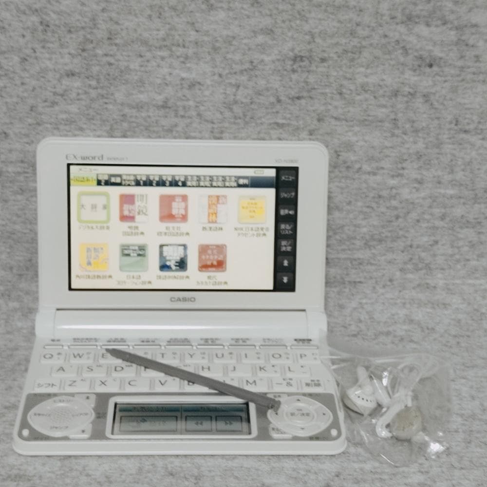 【程度A/美品】中校生モデル カシオ 電子辞書 XD-N3800