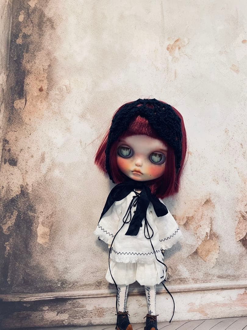 カスタム アイシードール 白肌 オビツボディ ダーク系 闇系女の子 ユニセックス