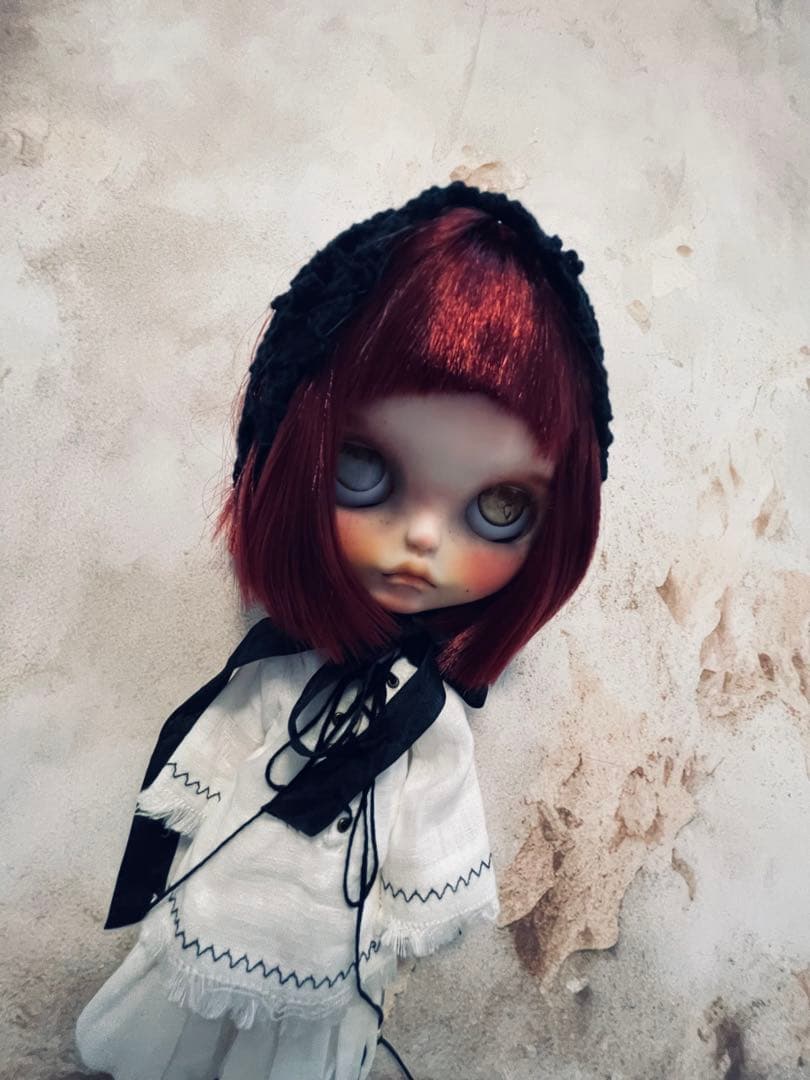 カスタム アイシードール 白肌 オビツボディ ダーク系 闇系女の子 ユニセックス