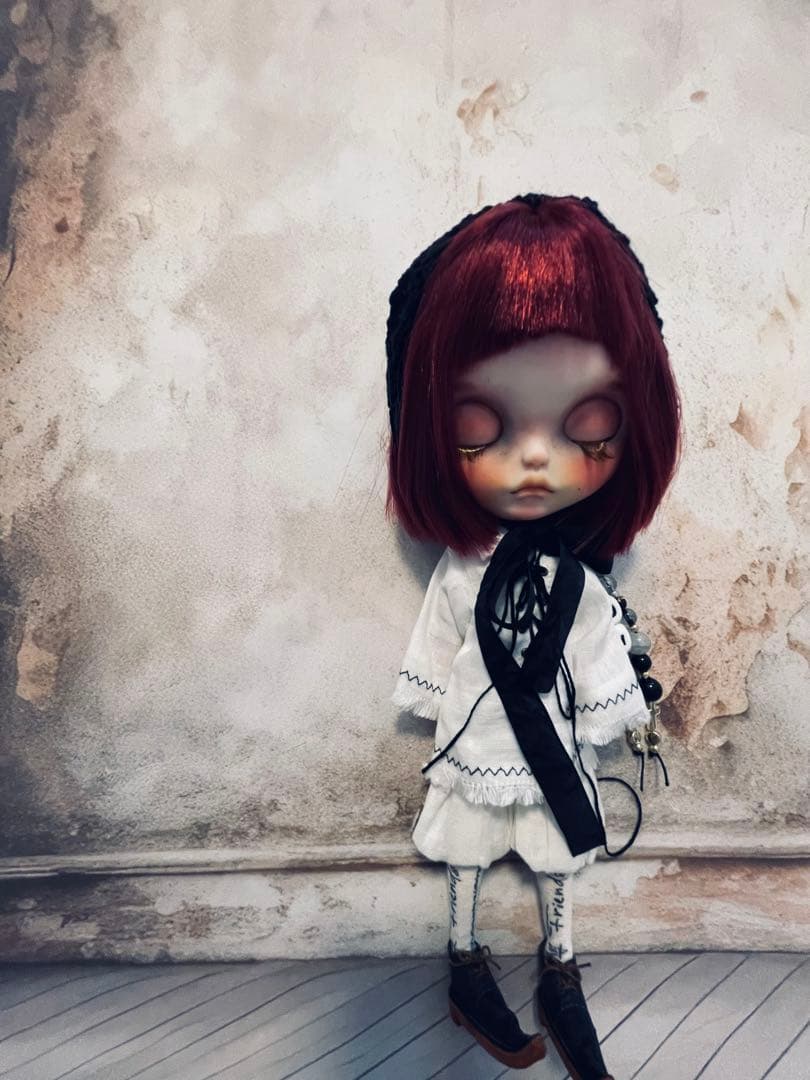 カスタム アイシードール 白肌 オビツボディ ダーク系 闇系女の子 ユニセックス
