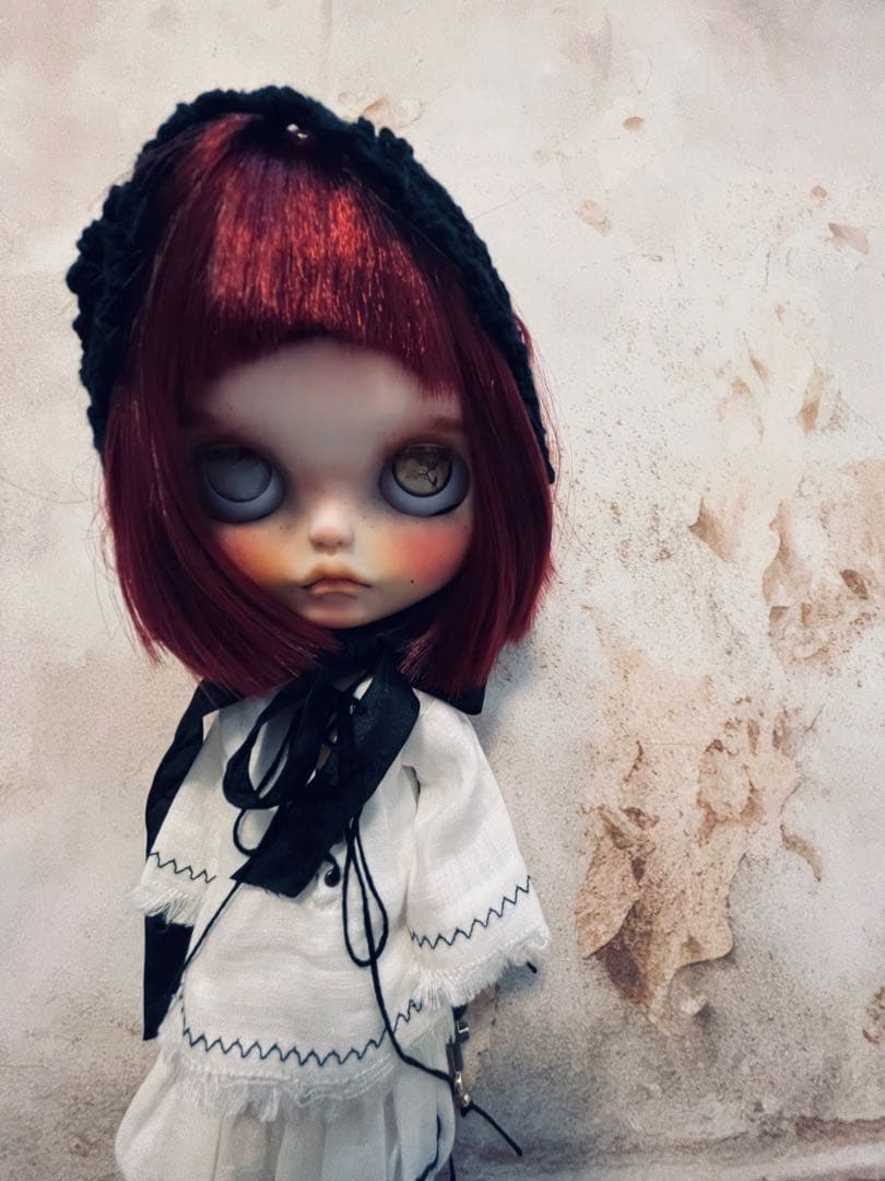 カスタム アイシードール 白肌 オビツボディ ダーク系 闇系女の子 ユニセックス