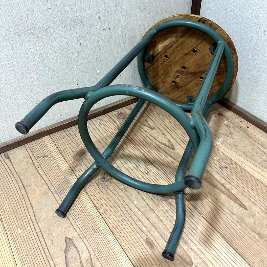 チーク材とアイアンのスツール 緑 ヴィンテージスタイル グリーン 木製座面 椅子