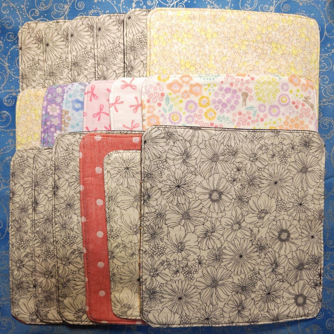 yourelia 　4重ハンカチ　ネコちゃん柄　18枚