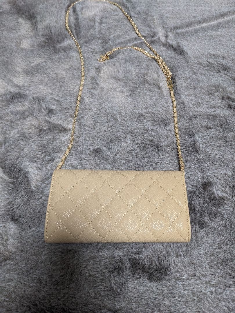 ショルダーウォレット