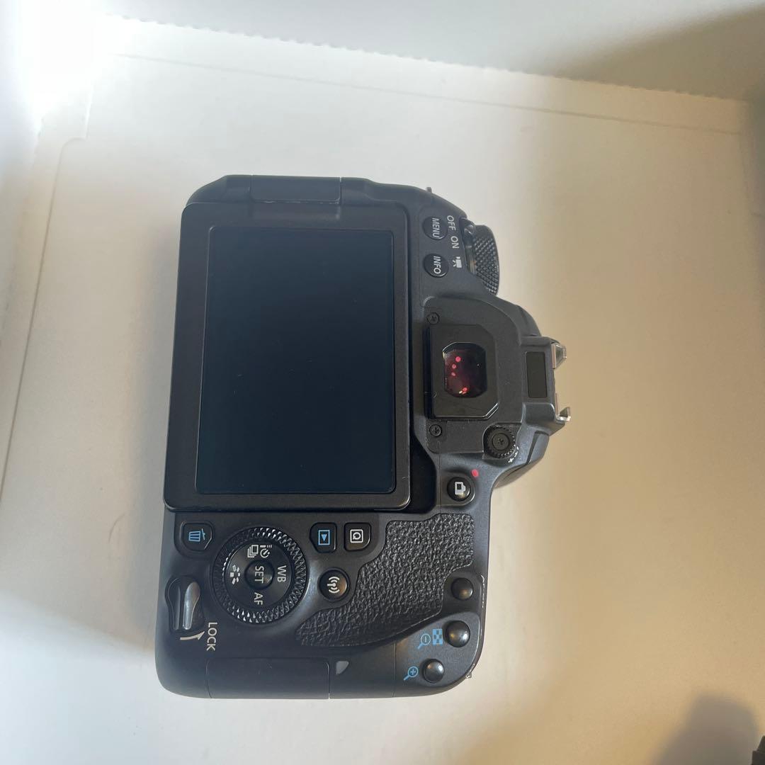 Canon EOS 9000D レンズキット デジタル一眼レフカメラ