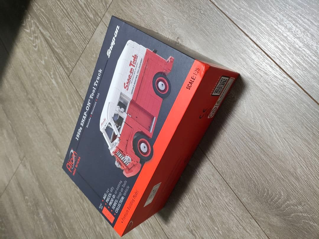 スナップオンブロック　玩具