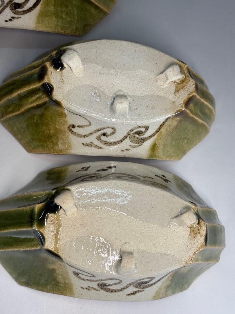 【中古品】茶道具　加藤光右衛門造　織部舟形向付　五客