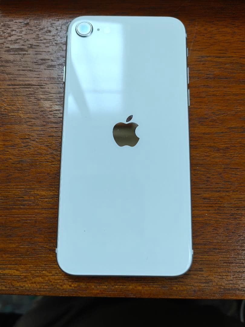 Apple iPhone SE(第2世代)64GBバッテリー残量86%
