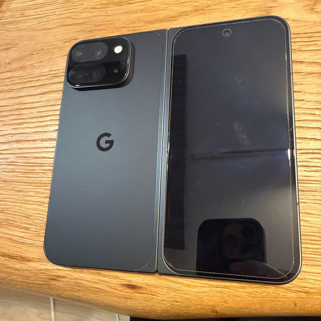 Google Pixel 9 Pro Fold 本体 Obsidian