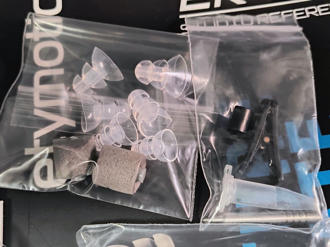 Etymotic ER4SR 有線イヤフォン 美品 エティモティックリサーチ