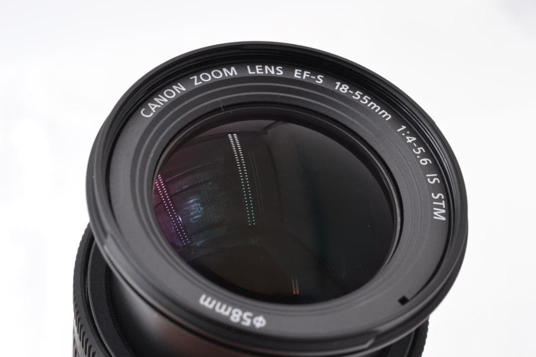 ■ 美品 ■ キャノン　Canon Kiss X10 レンズキット