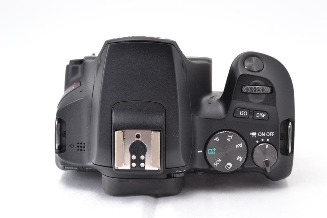 ■ 美品 ■ キャノン　Canon Kiss X10 レンズキット
