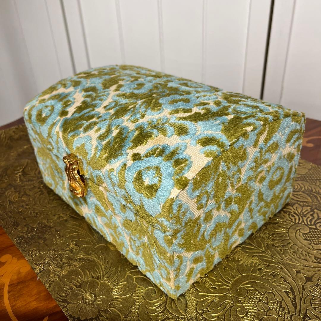 レア 資生堂 花椿 エメロードクラス 記念品 ファンタジーケース 1973年