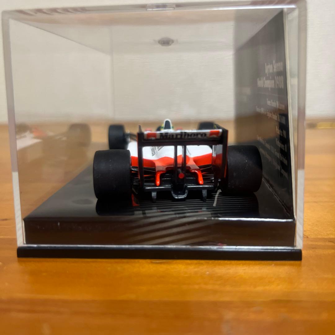 Ayrton Senna McLaren MP4/4 ミニカー