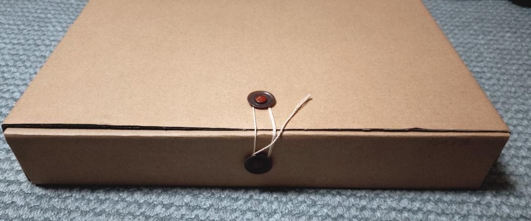 早川義孝 サーカス物語絵　透明アクリル窓付き額入り　絵のサイズ２３ｃｍ×２３ｃｍ