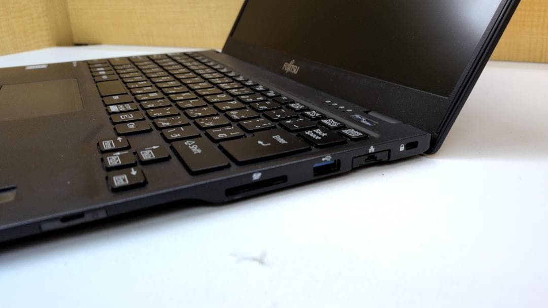 【訳アリ特価】富士通 LIFEBOOK U939/A（商品番号029）