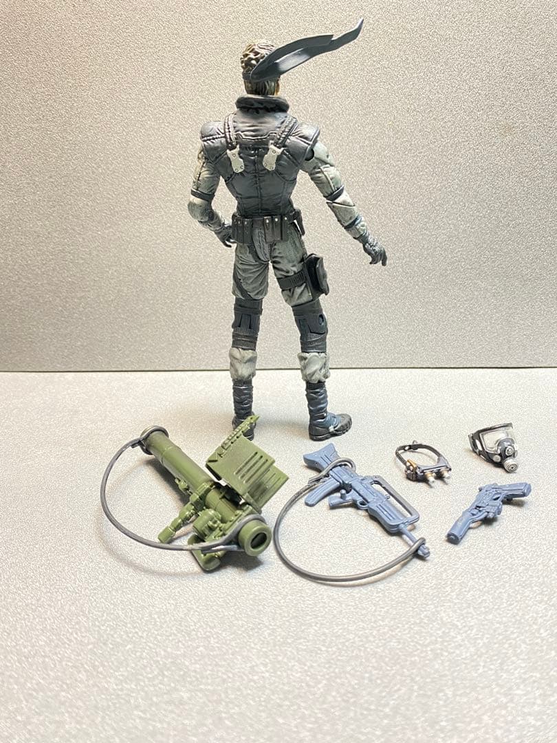 スネーク アクションフィギュア 武器付き Mcfarlene (レア)