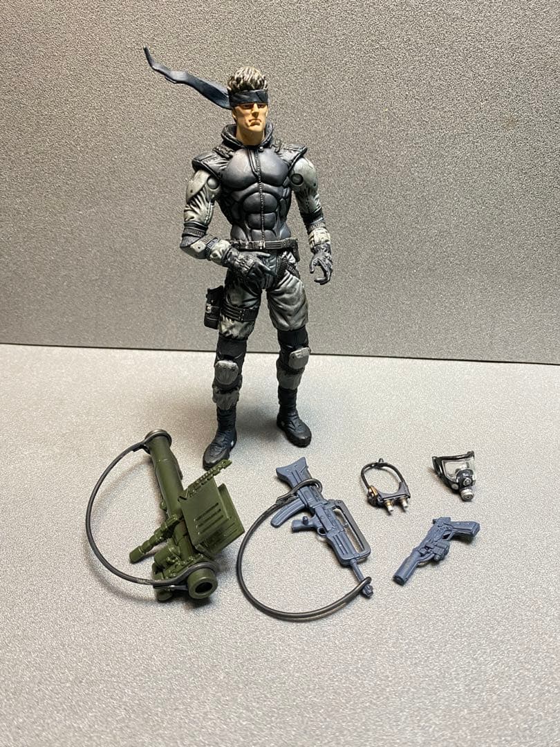 スネーク アクションフィギュア 武器付き Mcfarlene (レア)