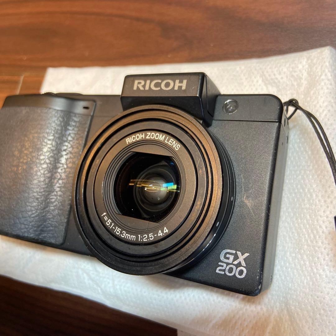 RICOH GX200 デジカメ 4944