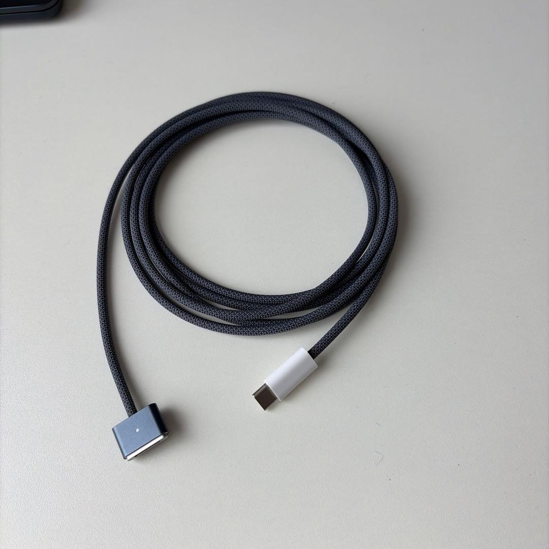 M2 MacBook Air 13.6インチ メモリ16g SSD 512GB