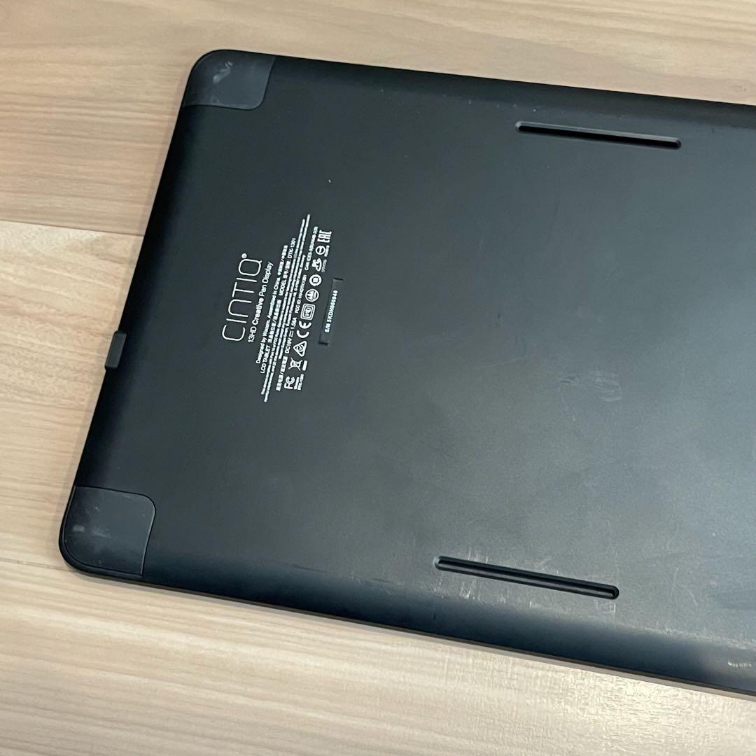 Wacom Cintiq 13HD DTK-1301 ワコム　液タブ
