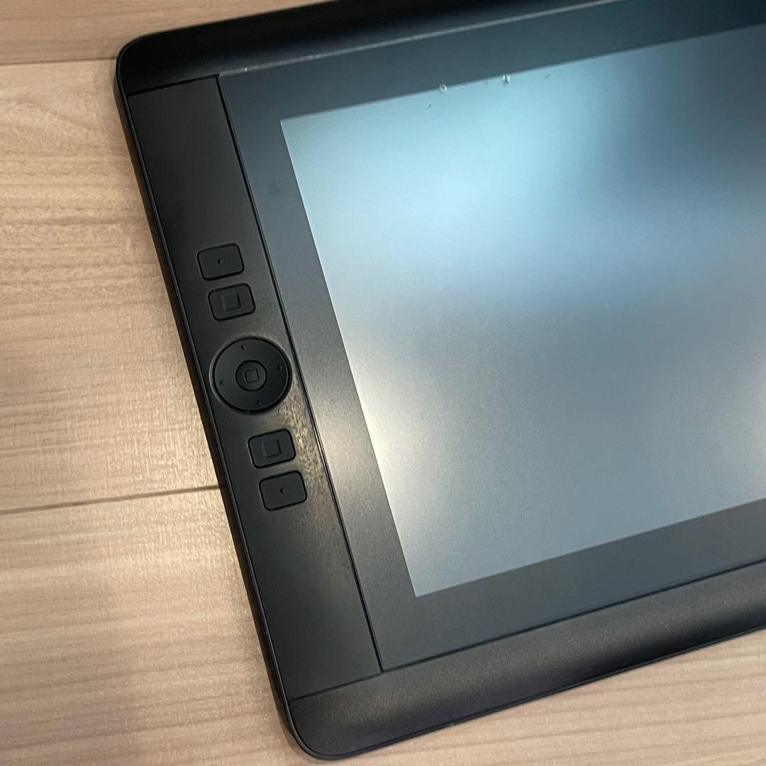 Wacom Cintiq 13HD DTK-1301 ワコム　液タブ