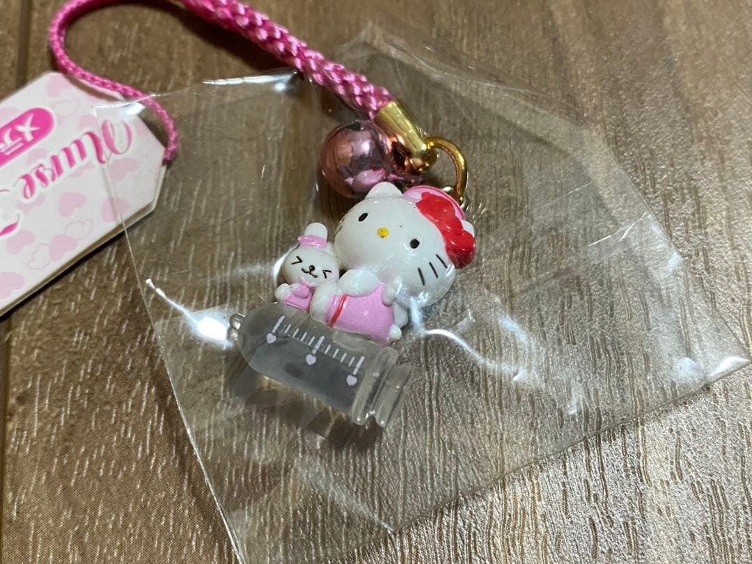 ハローキティ ストラップ 根付け メディカルバージョン 2001
