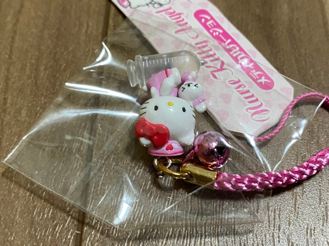 ハローキティ ストラップ 根付け メディカルバージョン 2001
