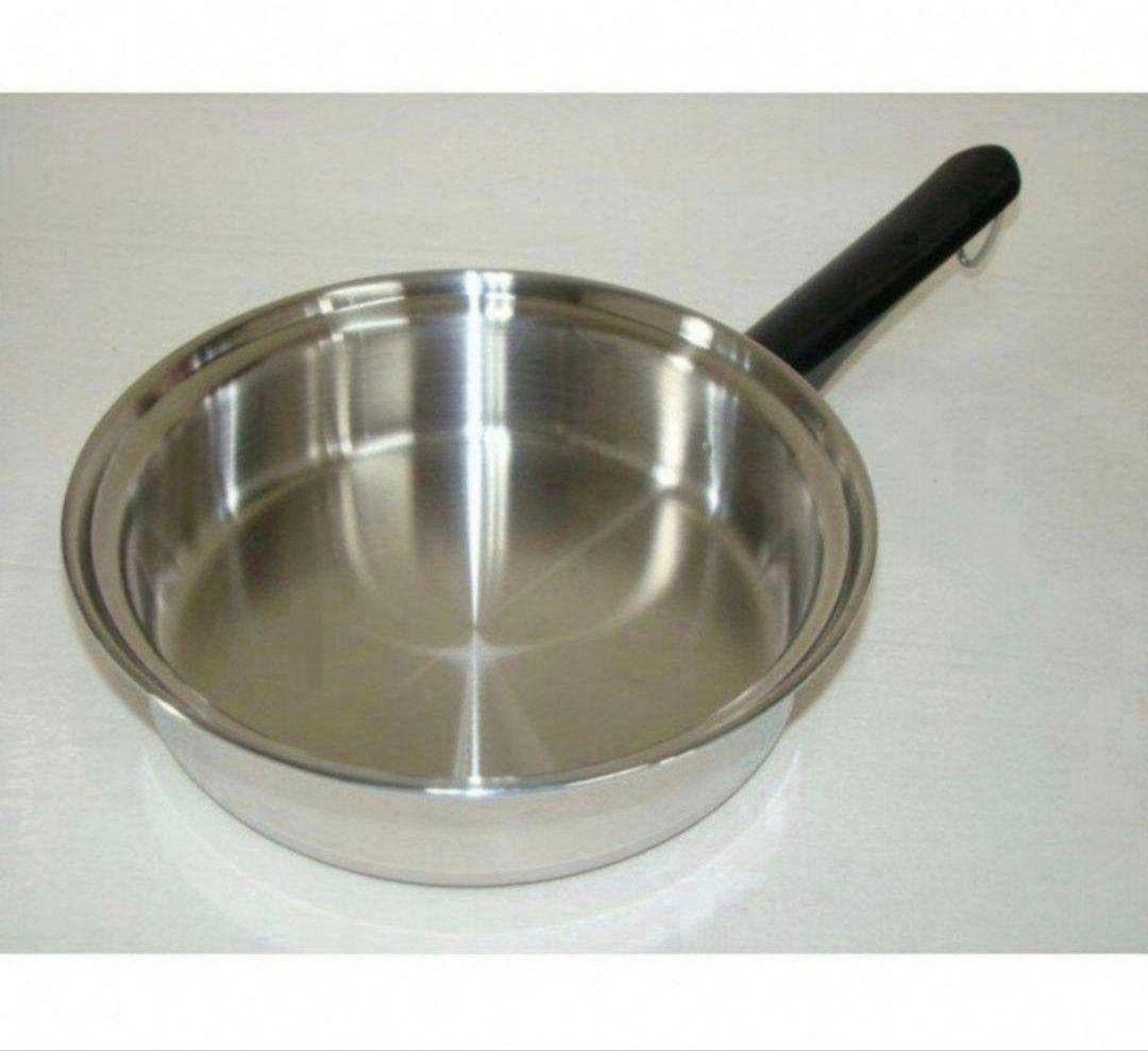 専用美品 IH対応 アムウェイ クイーンクック Amway 中フライパン 鍋 ↓