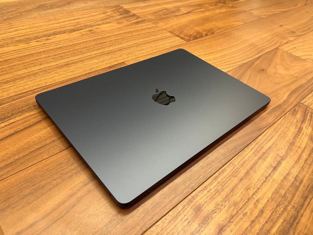 MacBook本体 Macbook Air M4 15 32GB 512GB