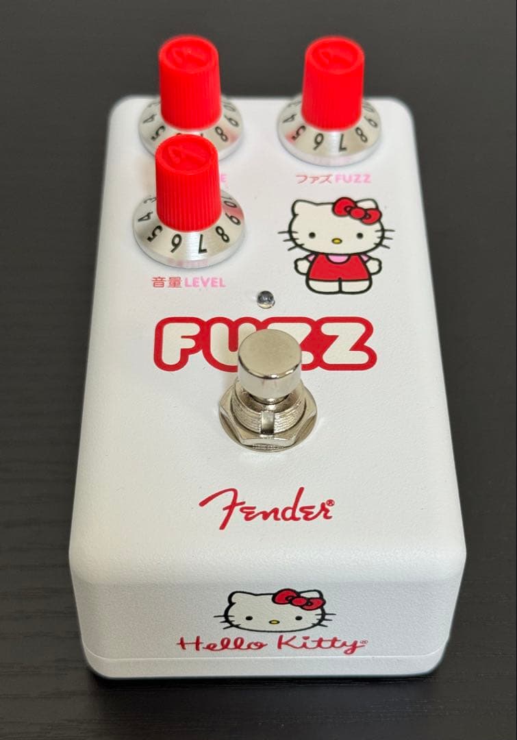 Fender×ハローキティ FUZZ エフェクター ホワイト (16)