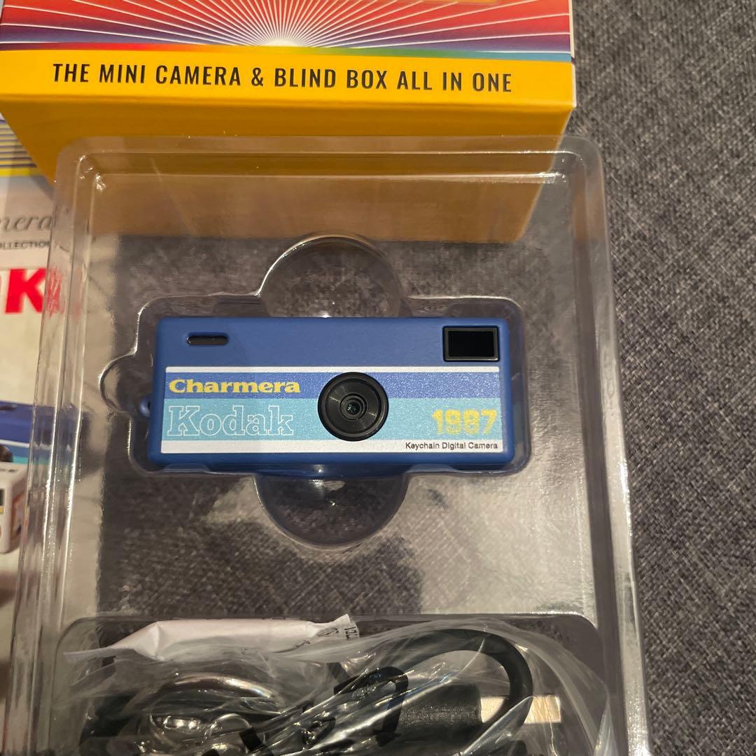 【未使用品】kodak charmera ブルー 青デジタルカメラ キーチェーン