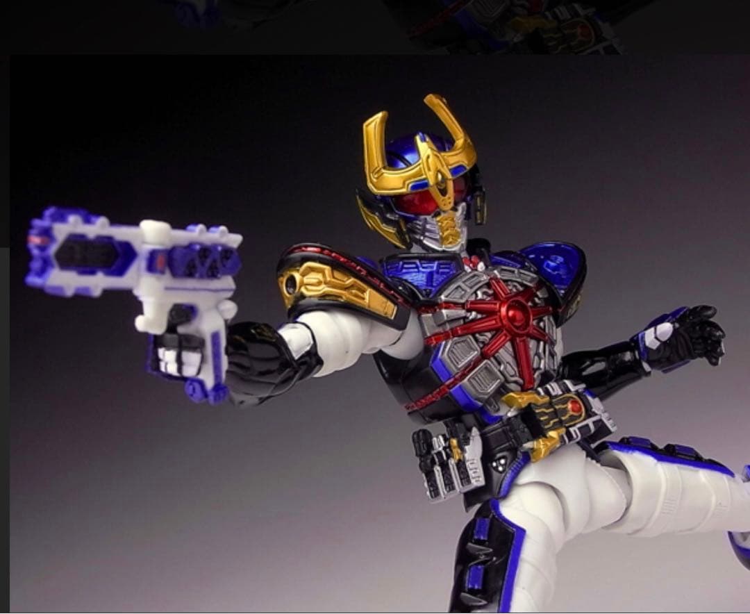 新品✨S.H.Figuarts 仮面ライダー キバ ダークキバ ライジングイクサ