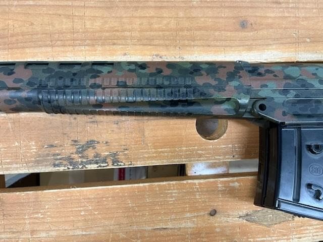 東京マルイ 電子制御可変バーストシステム搭載 電動ガン SIG SG550-1