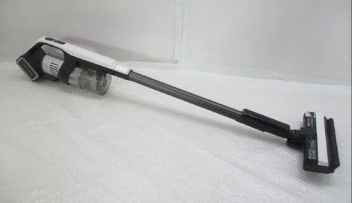 充電器付き　パナソニック　フィルタレス パワーコードレススティック