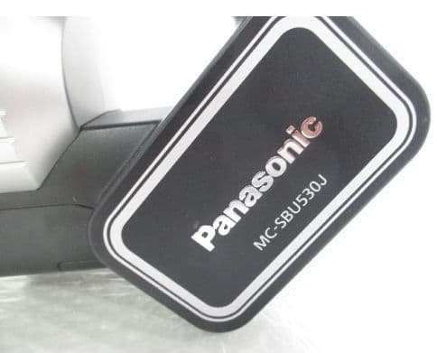 充電器付き　パナソニック　フィルタレス パワーコードレススティック