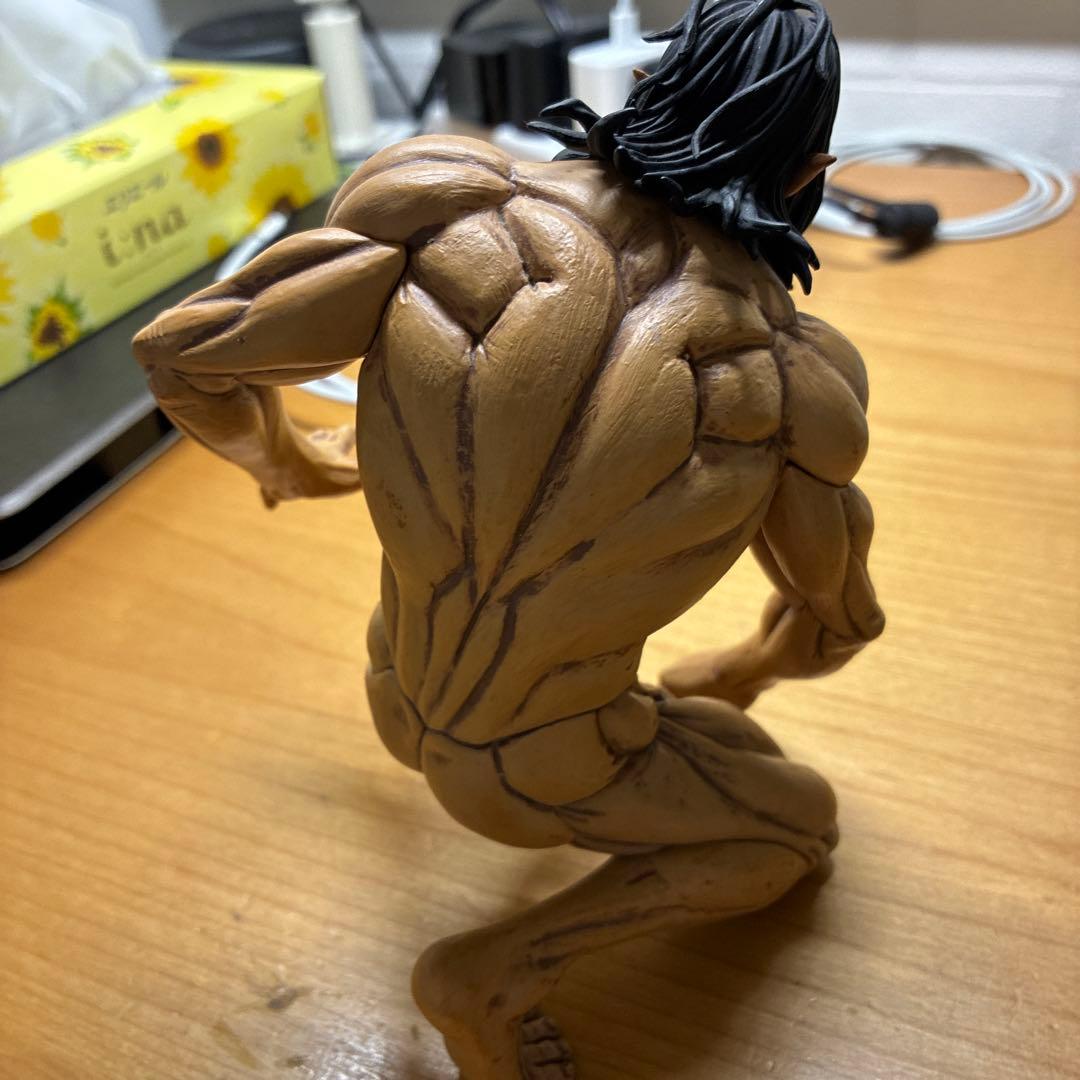 進撃の巨人 エレン フィギュア