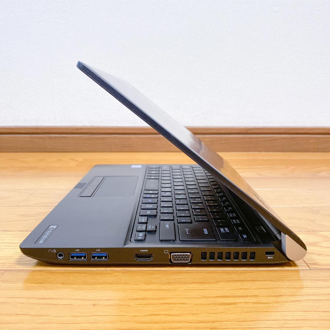 メモリ16 SSD256 7世代i3 すぐ使える東芝ノートパソコン 小型 軽量