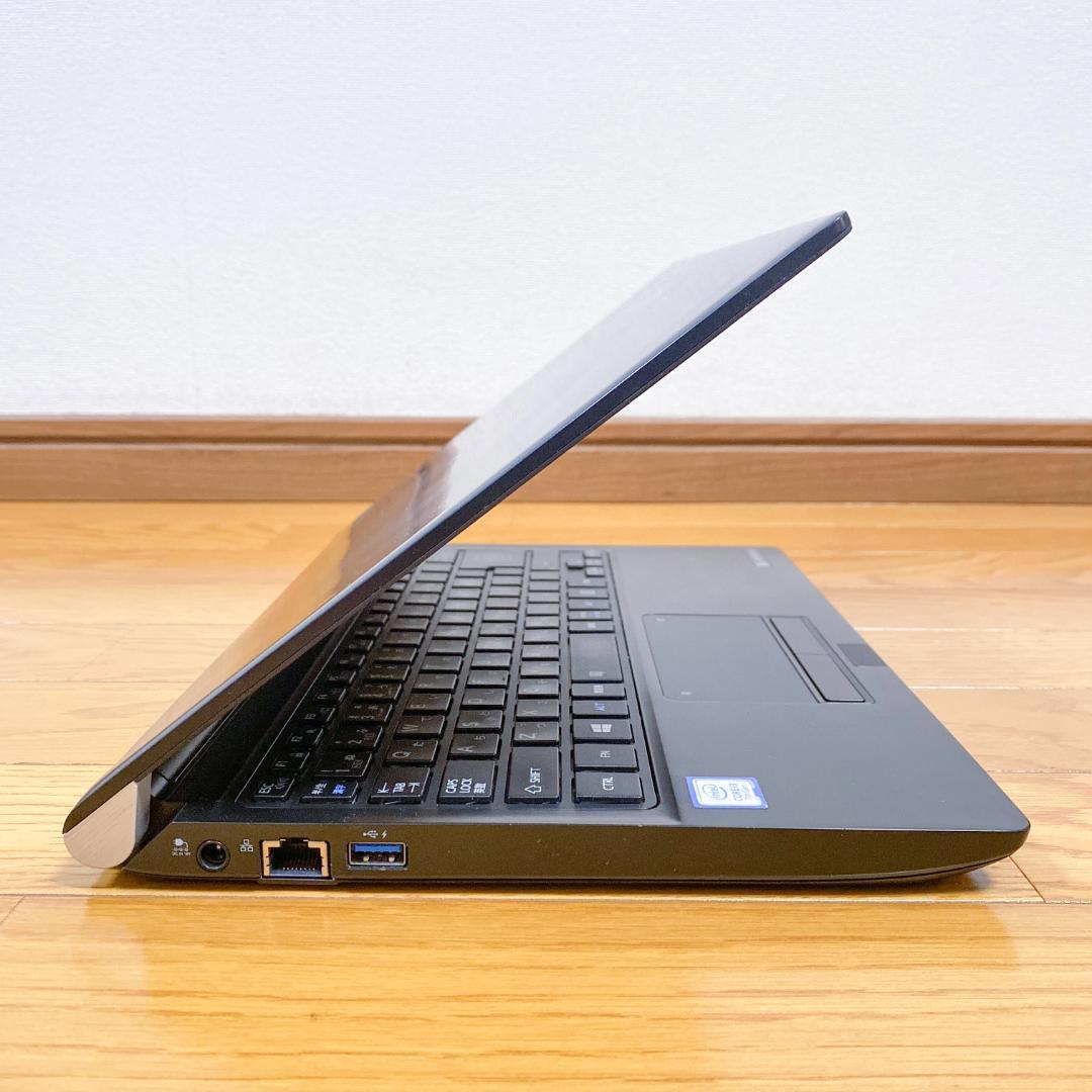 メモリ16 SSD256 7世代i3 すぐ使える東芝ノートパソコン 小型 軽量