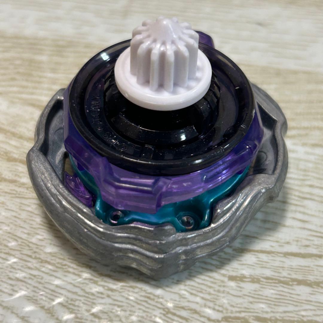 ワイバーンホバー 2-80GN ベイブレードX