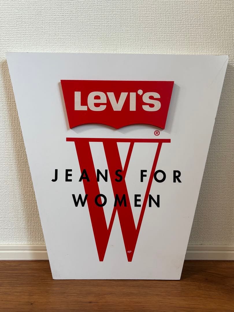 Levi's JEANS FOR WOMEN サイン