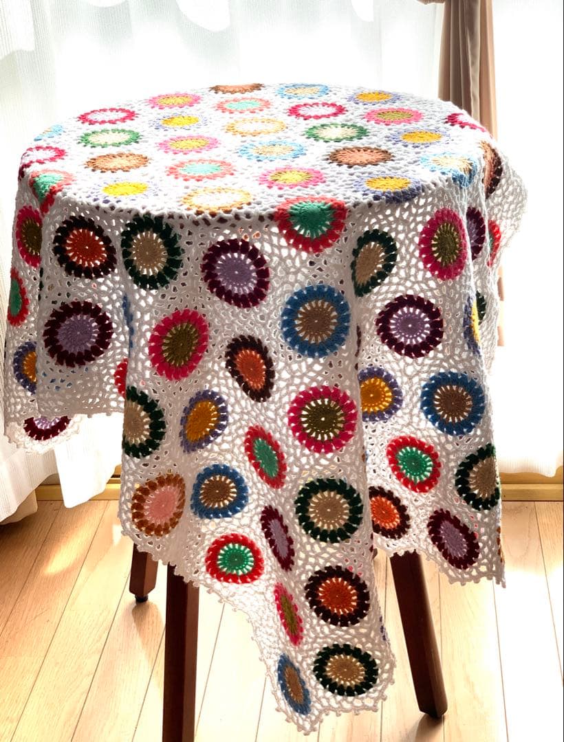 ハンドメイド　手編み　かぎ針編み　花モチーフ　ブランケット　白