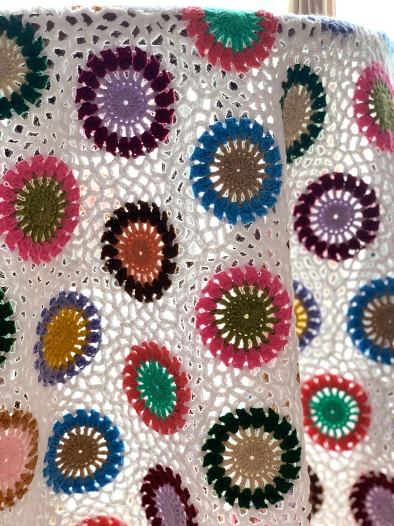 ハンドメイド　手編み　かぎ針編み　花モチーフ　ブランケット　白