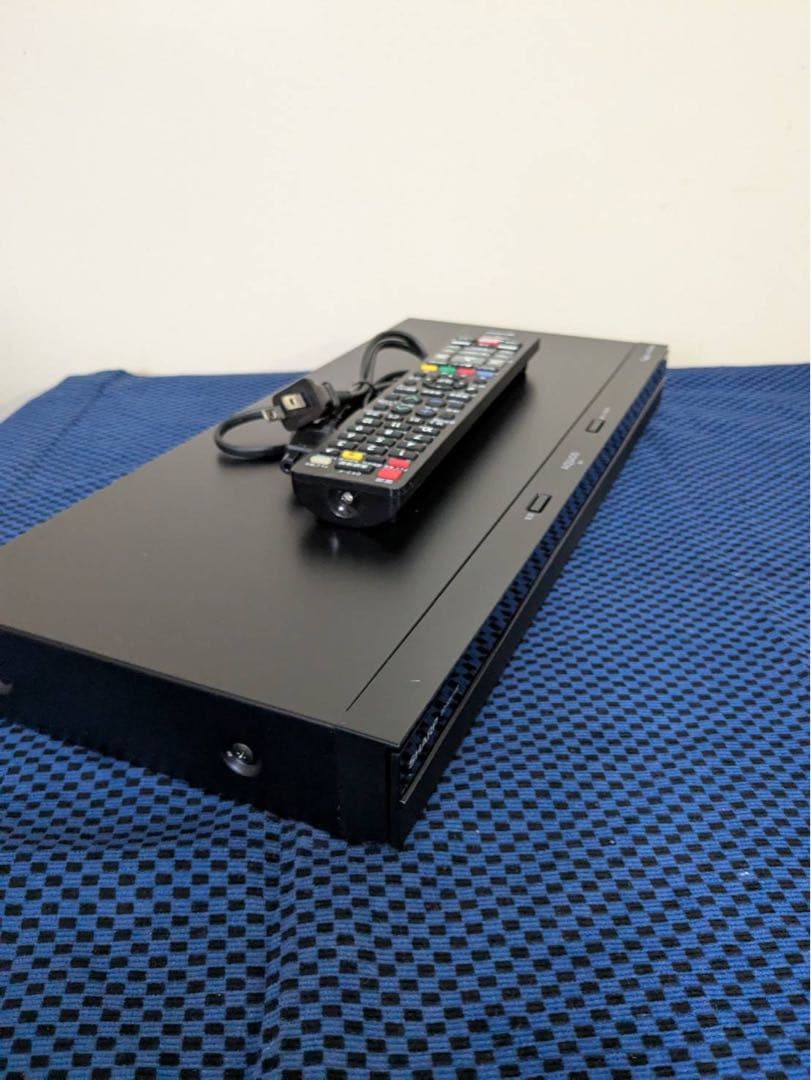 SHARP AQUOSブルーレイレコーダー 本体