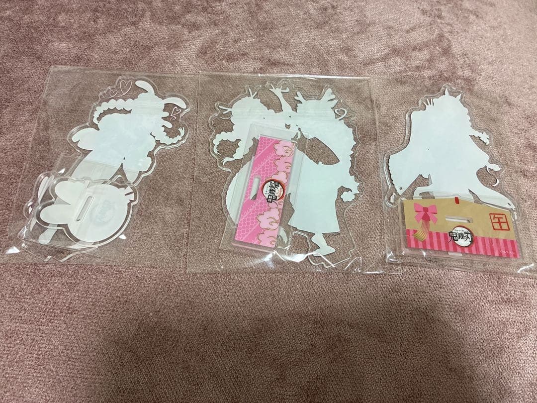 本日中値下げ　鬼滅の刃　蜜璃　アクリルスタンド　卯年　辰年　午年