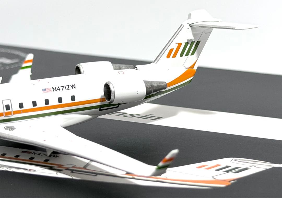 航空機・ヘリコプター Gemini 1/200 CRJ200 Air Wisconsin