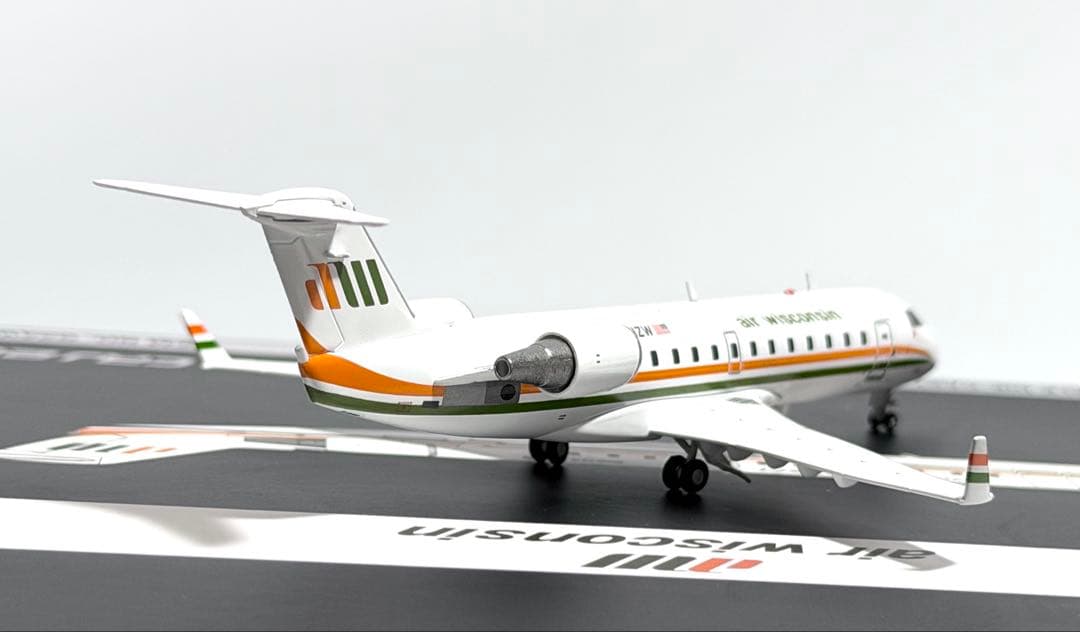 航空機・ヘリコプター Gemini 1/200 CRJ200 Air Wisconsin