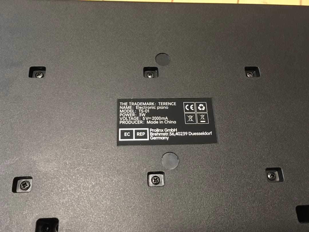 TERENCE 61鍵電子ピアノ スタンド・ケース付き