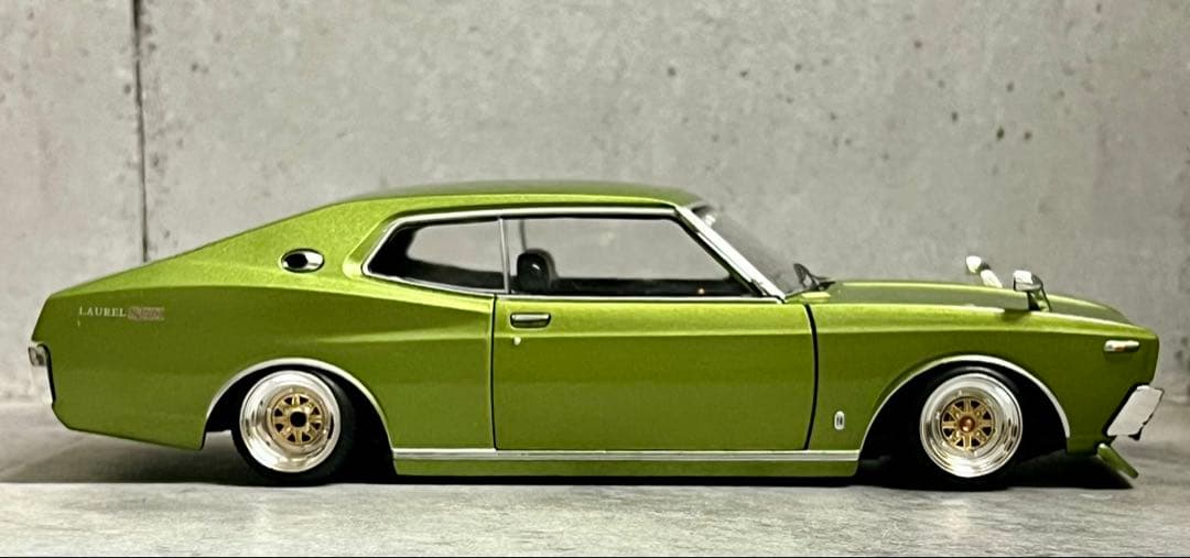 国産名車 1/24 日産 ローレル カスタム ガレージ ジオラマ ZⅡ ミニカー